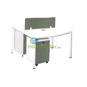 Partisi meja kantor workstation 2 staff Ichiko Blaze berwarna putih dengan laci penyimpanan abu-abu, desain minimalis modern, dan sekat pembatas kain.